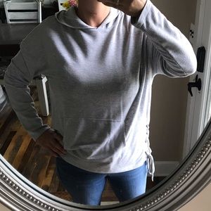 Donating 1/11 tie pullover